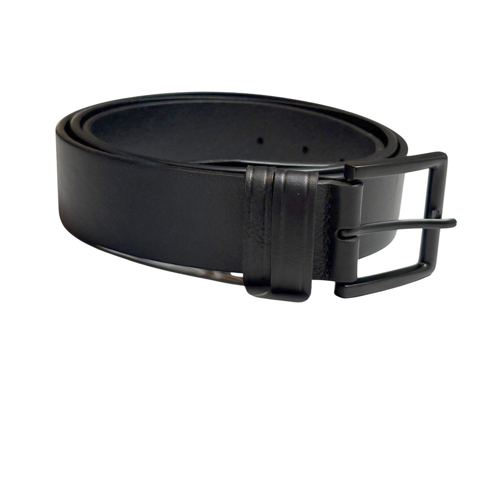 Roundtree & Yorke Belt Mens 48 Black Full Grain Cowhide Matte Buckle Minimalist